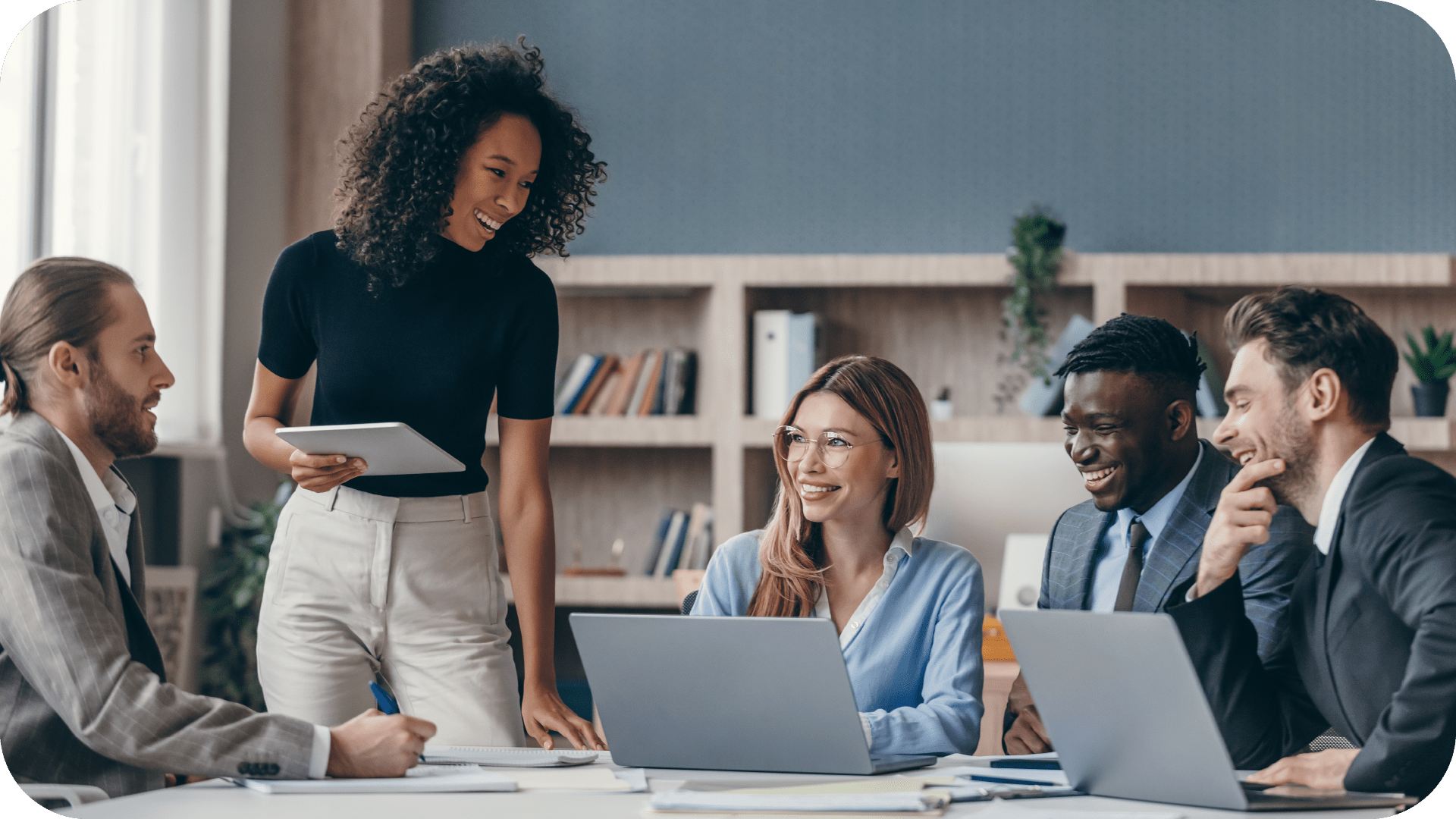 KWI Guide_Key customer experience strategies_1 copy 2-min