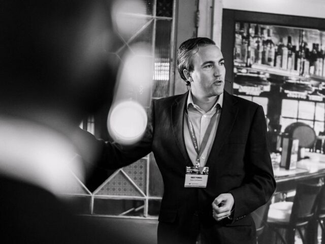 Robert-BW-640×480-1