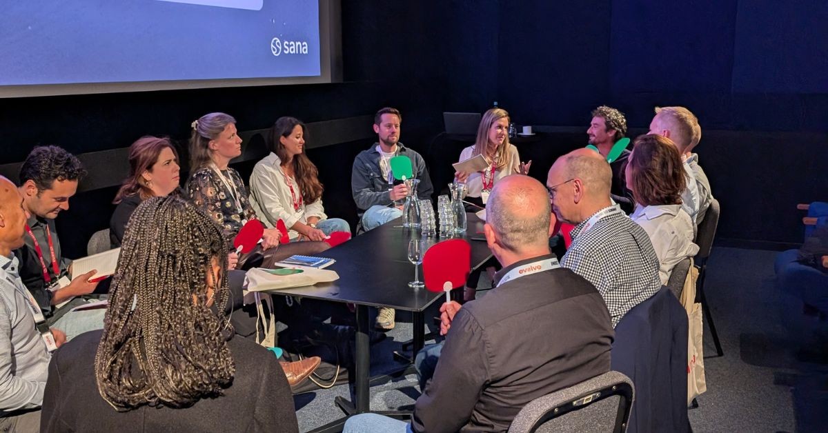 Speaking Session – Evolution or Extinction (1)