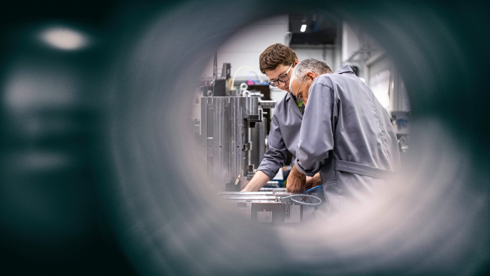 machinery manufacturing banner
