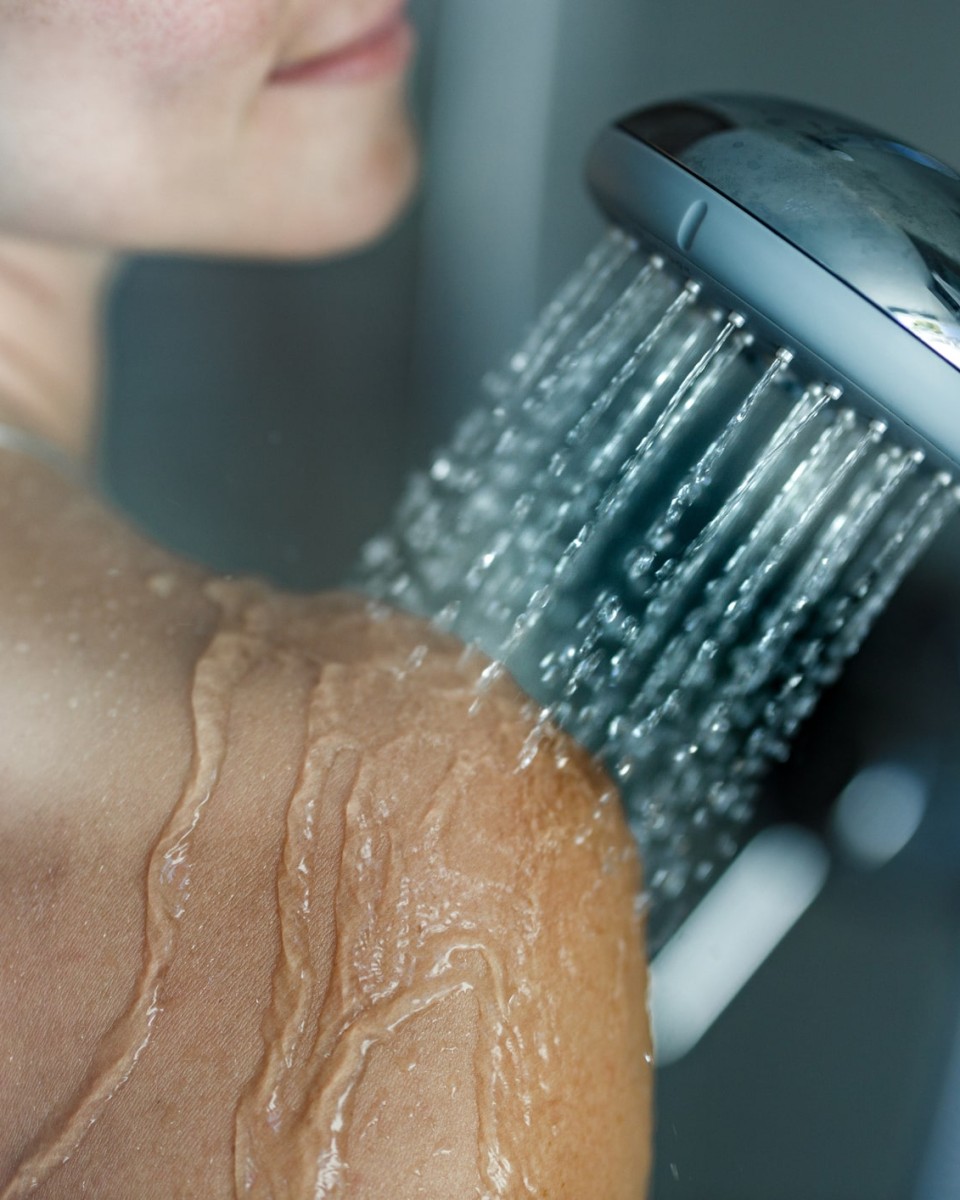 Manufacturing distributor wholesale Claygate