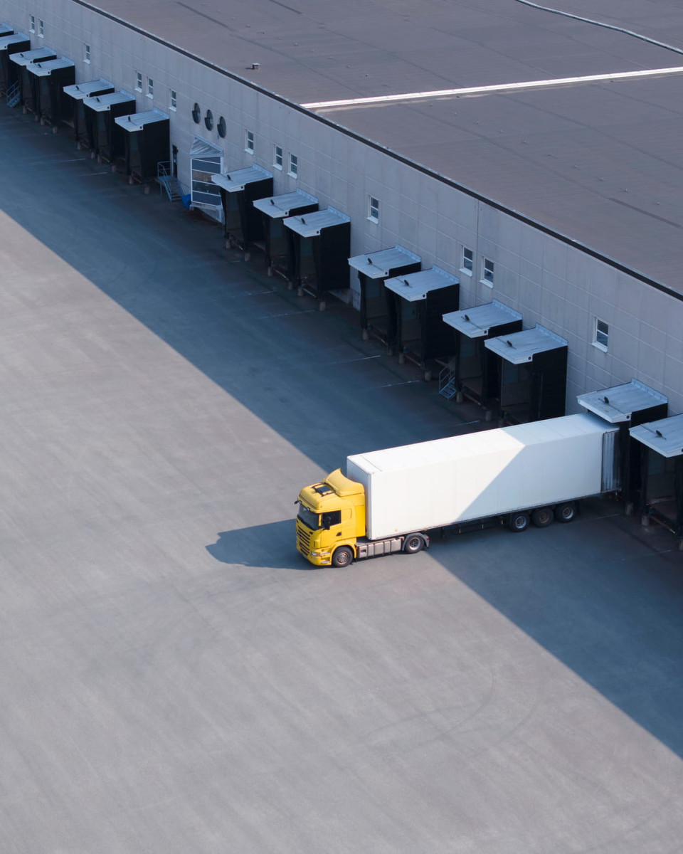 Manufacturing machinery automotive delivering
