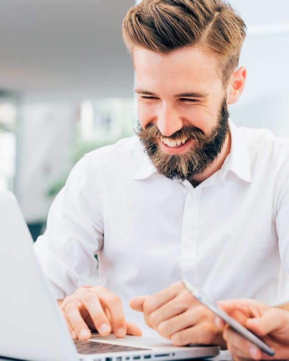 CX vs. UX: What Is the Difference Between Customer Experience and User Experience?