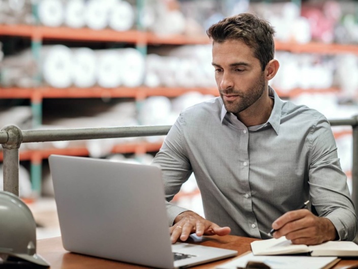  E-commerce for efficient supply chain management